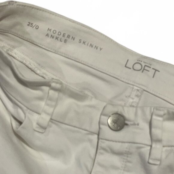 ANN TAYLOR LOFT Modern Skinny Ankle White Jeans Sz 25/0 Cuffed White Denim - Picture 6 of 9